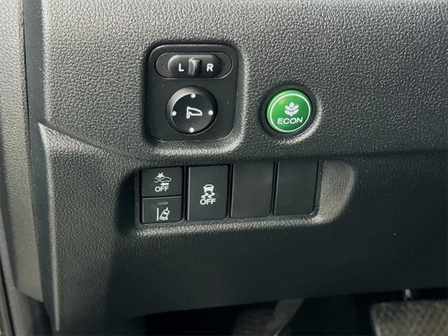 Photo of 2022 Crystal Black Pearl Honda Pilot