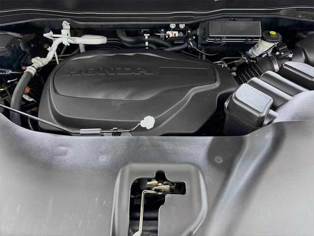 Photo of 2022 Crystal Black Pearl Honda Pilot