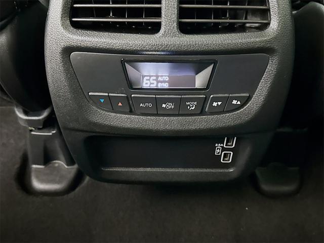 Photo of 2022 Crystal Black Pearl Honda Pilot