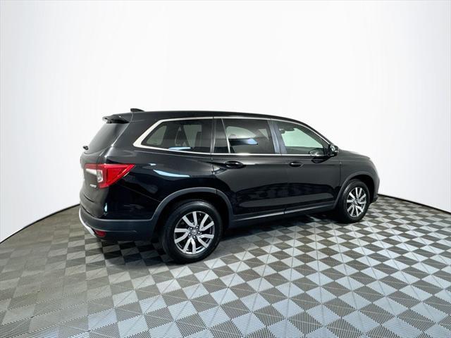 Photo of 2022 Crystal Black Pearl Honda Pilot