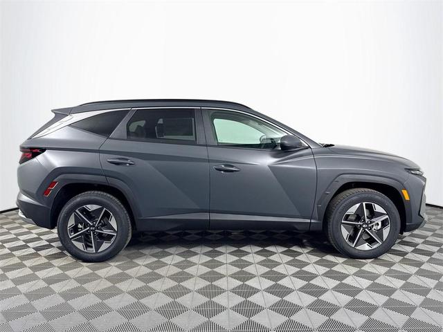 Photo of 2025 Ecotronic Gray Matte Hyundai TUCSON