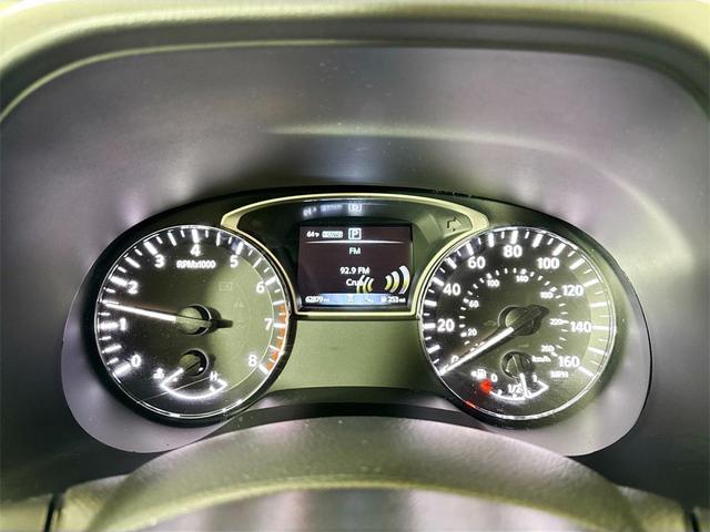 Photo of 2019 Magnetic Black Pearl Nissan Pathfinder