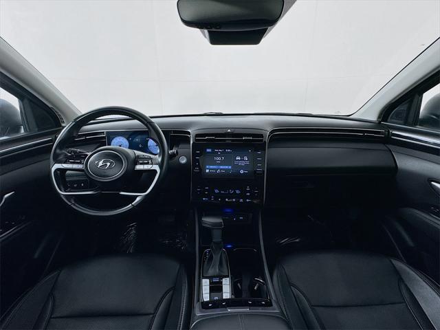 Photo of 2022 Phantom Black Hyundai TUCSON