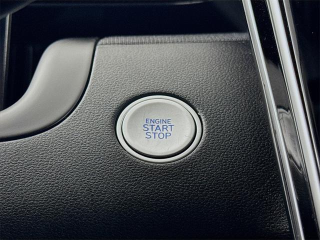 Photo of 2022 Phantom Black Hyundai TUCSON