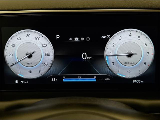 Photo of 2022 Phantom Black Hyundai TUCSON