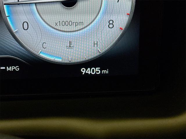Photo of 2022 Phantom Black Hyundai TUCSON