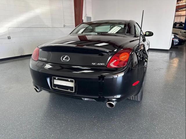 Photo of 2003 Black Onyx Lexus SC 430