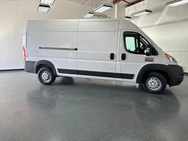 Photo of 2017 Bright White Clearcoat RAM ProMaster 2500