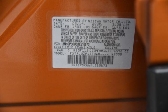 Photo of 2019 Monarch Orange/Super Black Nissan Kicks