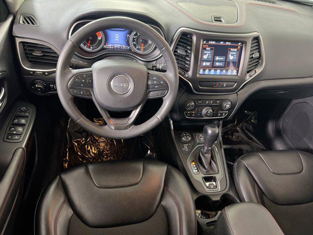 Photo of 2022 Bright White Clearcoat Jeep Cherokee