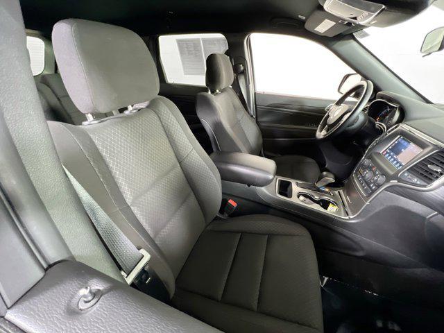 Photo of 2021 Diamond Black Crystal Pearlcoat Jeep Grand Cherokee