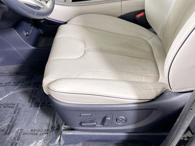 Photo of 2022 Abyss Black Pearl Hyundai PALISADE