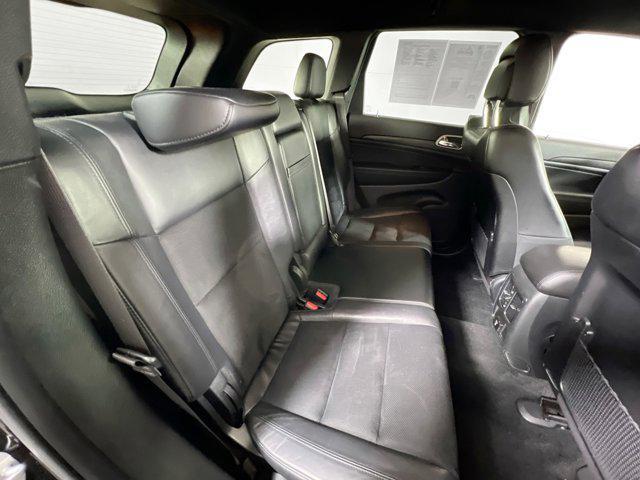 Photo of 2021 Diamond Black Crystal Pearlcoat Jeep Grand Cherokee