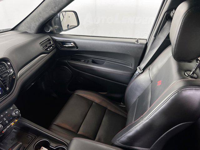 Photo of 2022 DB Black Clearcoat Dodge Durango