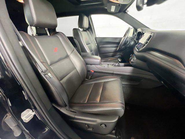 Photo of 2022 DB Black Clearcoat Dodge Durango