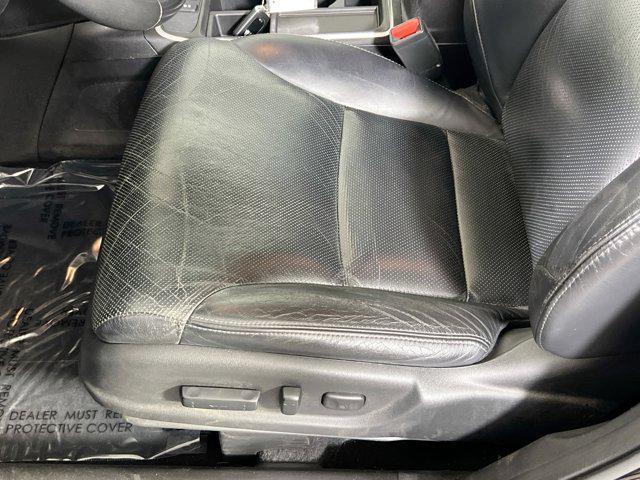 Photo of 2015 Black Honda CR-V