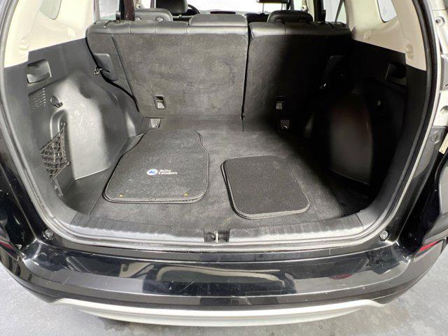 Photo of 2015 Black Honda CR-V