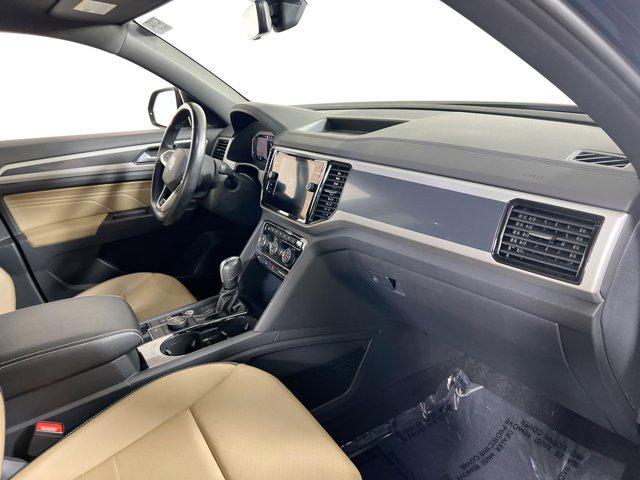 Photo of 2022 Tourmaline Blue Metallic Volkswagen Atlas Cross Sport