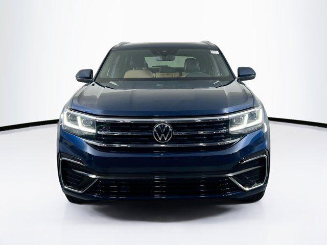 Photo of 2022 Tourmaline Blue Metallic Volkswagen Atlas Cross Sport