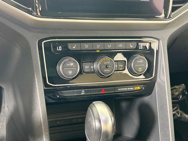 Photo of 2022 Tourmaline Blue Metallic Volkswagen Atlas Cross Sport