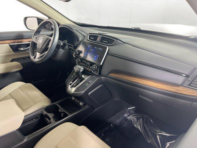 Photo of 2022 Platinum White Pearl Honda CR-V