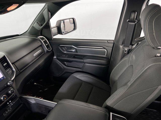 Photo of 2022 Diamond Black Crystal Pearlcoat RAM 1500