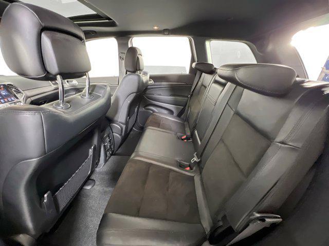 Photo of 2022 Bright White Clearcoat Jeep Grand Cherokee