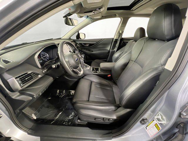 Photo of 2022 Ice Silver Metallic Subaru Legacy