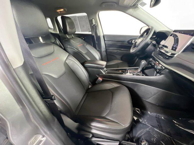 Photo of 2022 Billet Silver Metallic Clearcoat Jeep Compass