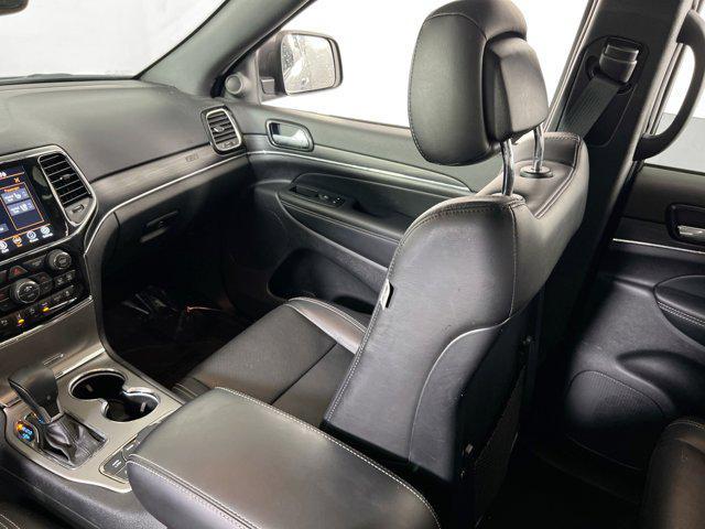Photo of 2021 Slate Blue Pearlcoat Jeep Grand Cherokee