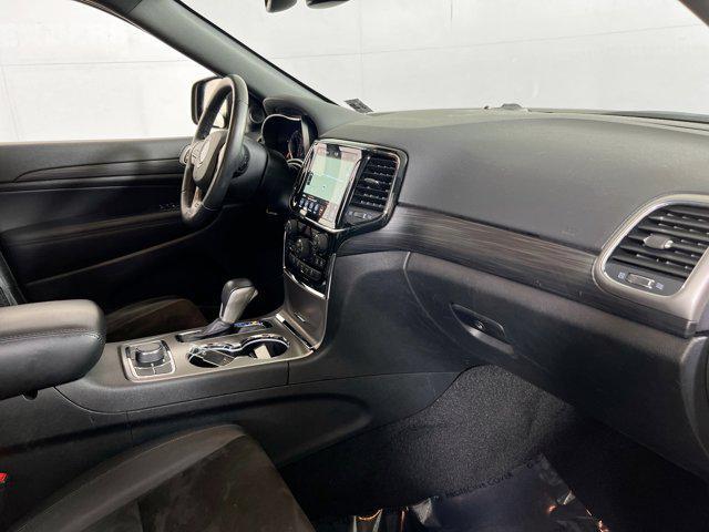 Photo of 2022 Sting-Gray Clearcoat Jeep Grand Cherokee