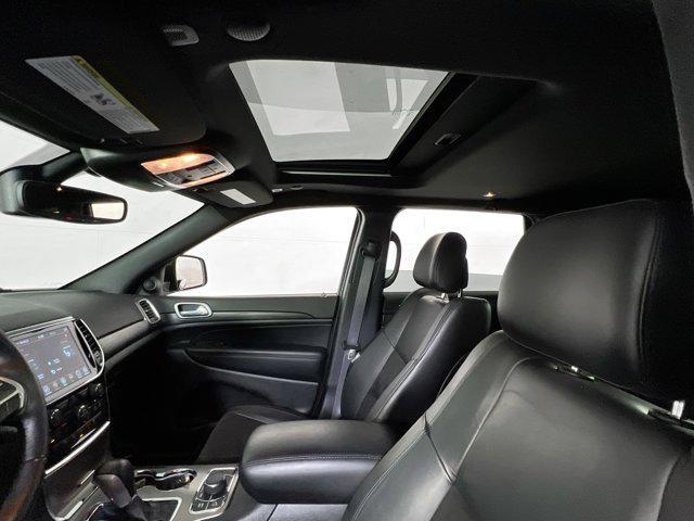Photo of 2022 Sting-Gray Clearcoat Jeep Grand Cherokee