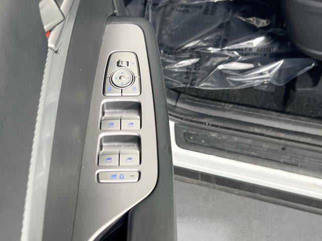 Photo of 2022 Hyper White Hyundai PALISADE