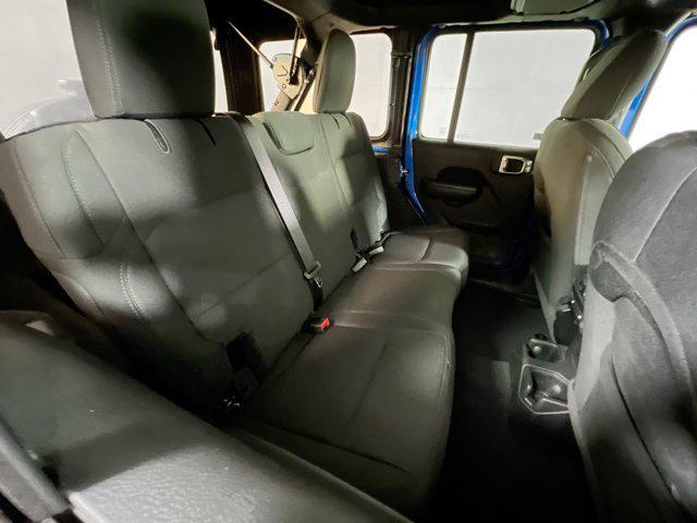 Photo of 2021 Hydro Blue Pearlcoat Jeep Wrangler Unlimited