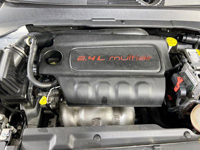 Photo of 2022 Bright White Clearcoat Jeep Compass