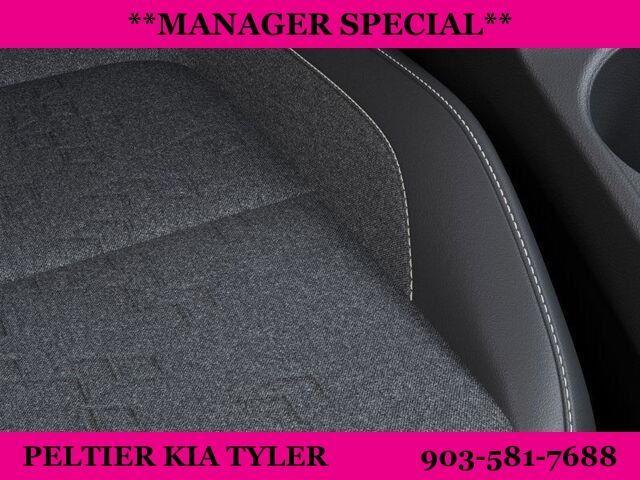 Photo of 2025 Steel Gray Kia Seltos
