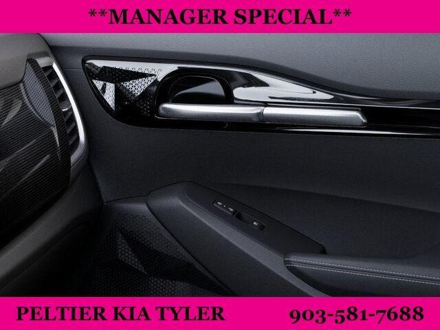 Photo of 2025 Steel Gray Kia Seltos