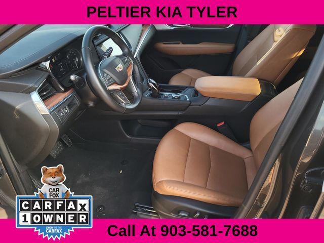 Photo of 2020 Dark Mocha Metallic Cadillac XT5