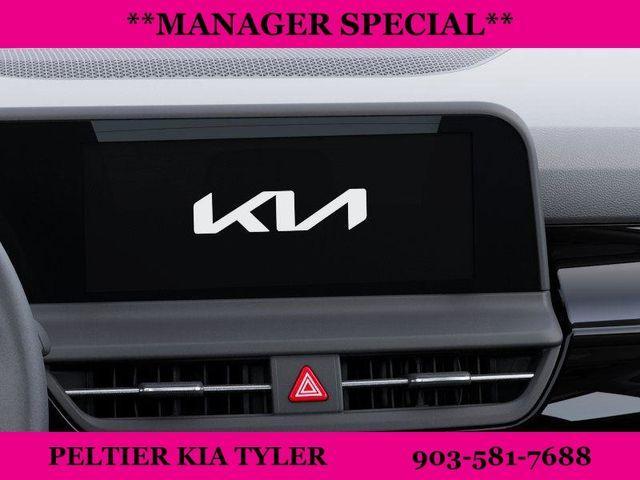 Photo of 2025 Steel Gray Kia Seltos