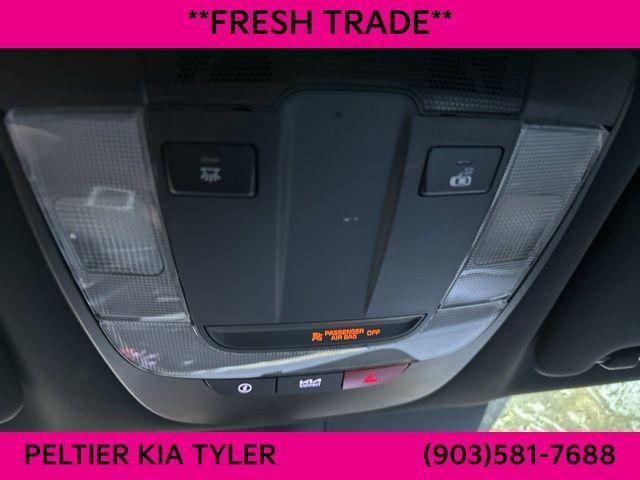 Photo of 2023 Wolf Gray Kia K5