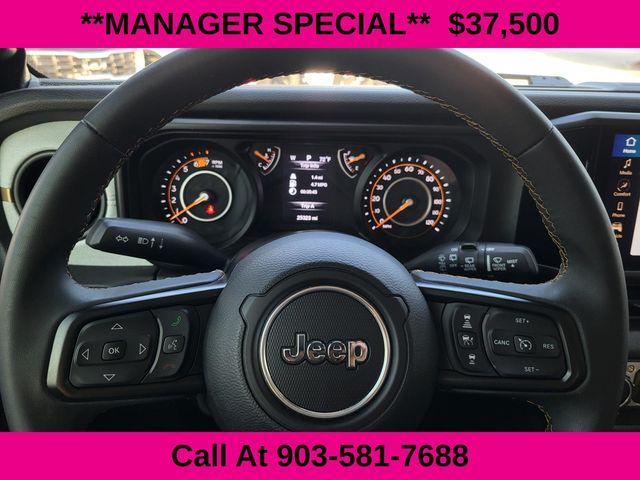 Photo of 2024 Bright White Clearcoat Jeep Wrangler