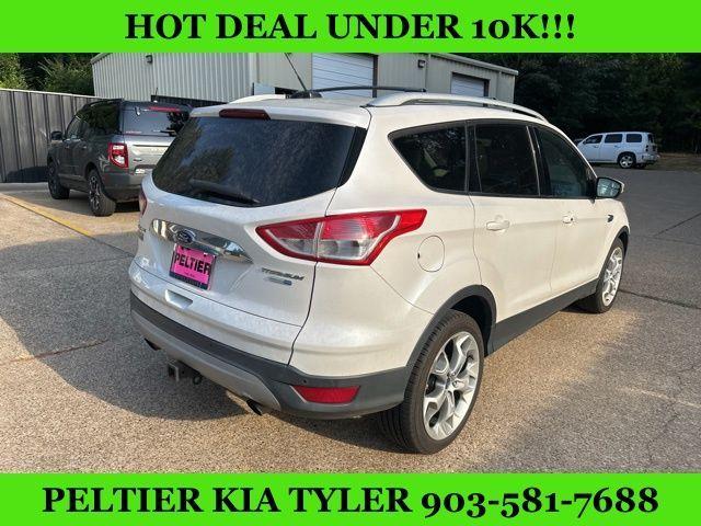 Photo of 2014 White Platinum Tri-Coat Ford Escape