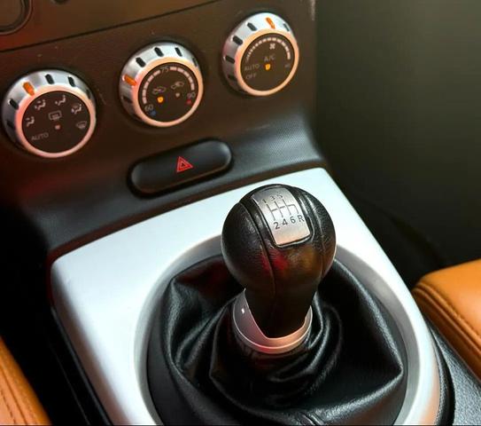 Photo of 2006 Gray Nissan 350Z