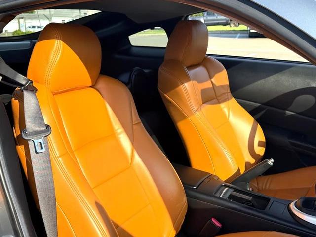 Photo of 2006 Gray Nissan 350Z