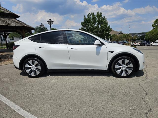 Photo of 2020 Pure White Tesla Model Y