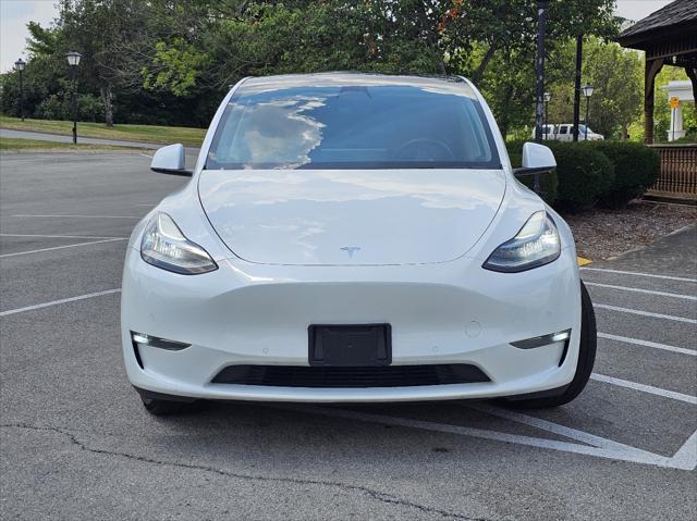 Photo of 2020 Pure White Tesla Model Y
