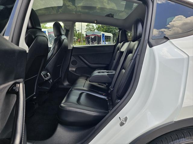 Photo of 2020 Pure White Tesla Model Y