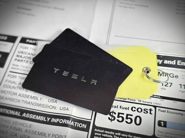 Photo of 2020 Pure White Tesla Model Y