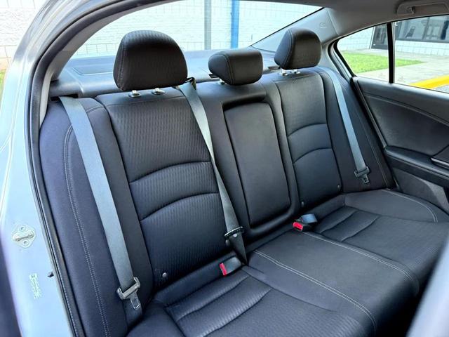 Photo of 2014 Alabaster Silver Metallic Honda Accord