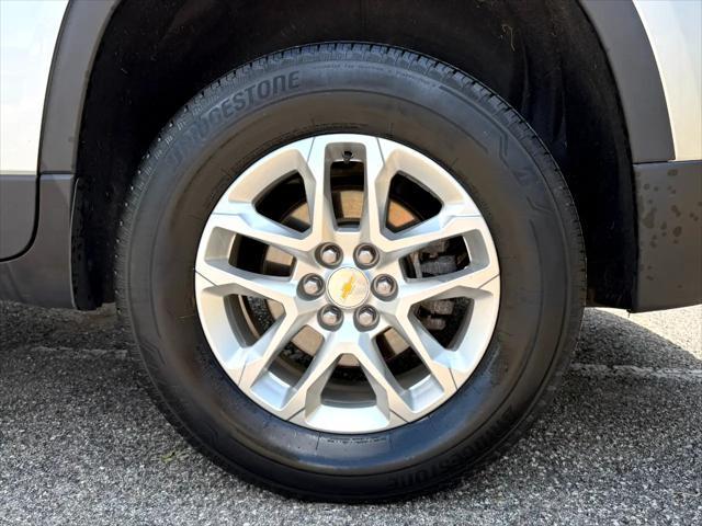Photo of 2020 Satin Steel Metallic Chevrolet Traverse